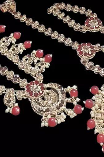 Neacklesh  set moti  kundan