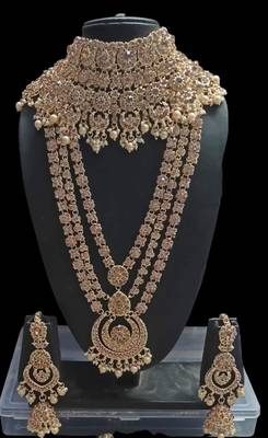 Neacklesh  set .moti  ,kundan 3