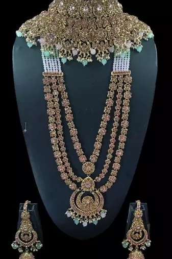 Neacklesh  set moti  kundan