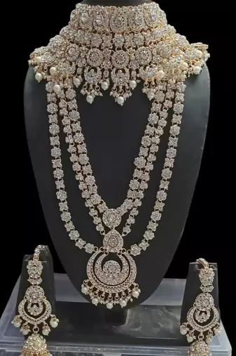 Neacklesh  set .moti  ,kundan