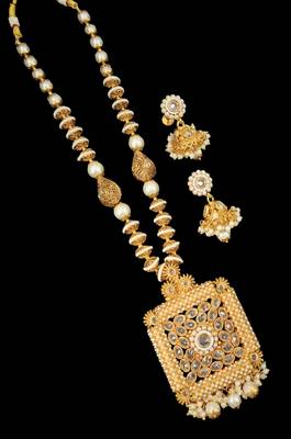 Neacklesh  set moti  kundan 1