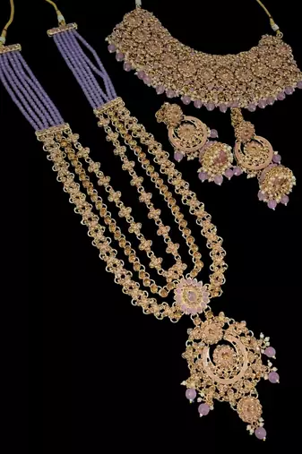 Neacklesh  set moti  kundan
