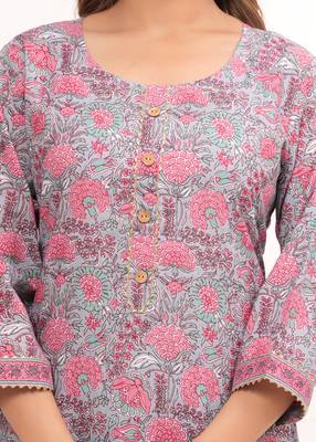 Pink  hand block print cotton kurta pant with dupatta 1