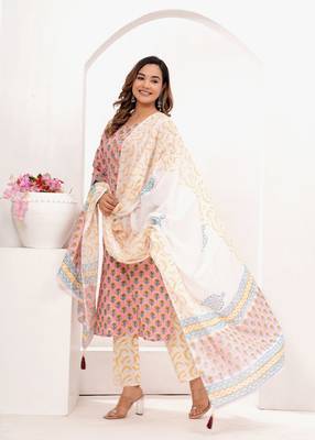 Pink  hand block print cotton kurta pant with dupatta 5