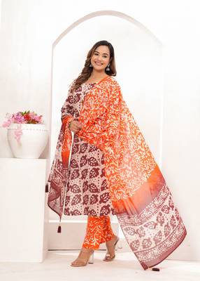 Pink  hand block print cotton kurta pant with dupatta 5