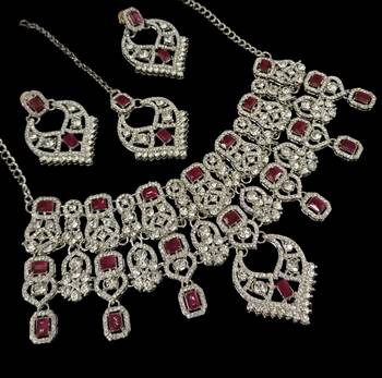 Neacklesh  set moti  kundan 1
