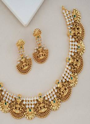 Gold tone ethnic choker stones studded necklace set for women 2