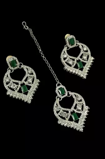 Neacklesh  set moti  kundan