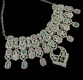 Neacklesh  set moti  kundan 2