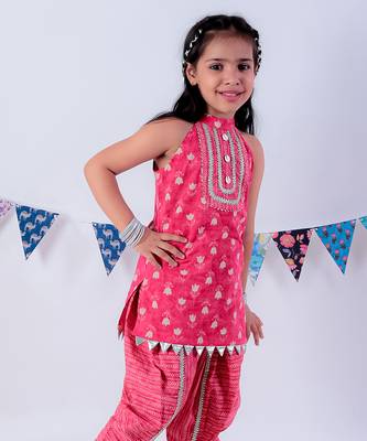 Red cotton kurta with dhoti ethnic set 4