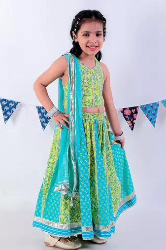 Green cotton lehanga and choli with dupata ethnic set