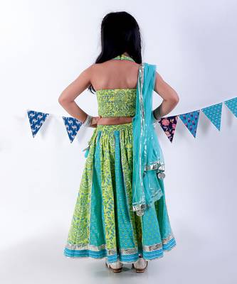 Green cotton lehanga and choli with dupata ethnic set 6