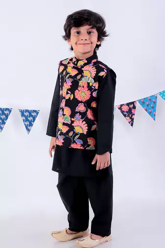 Black kurta and pyjama with jacket ethnic set
