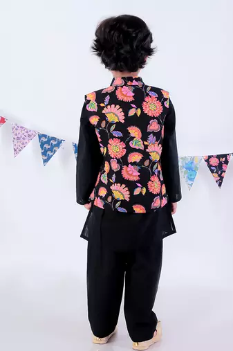 Black kurta and pyjama with jacket ethnic set