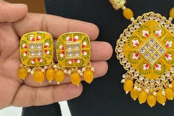 Hasli necklace set with matching earrings meenakari work, kundan stones, gold polish, adjustable drawstring 2