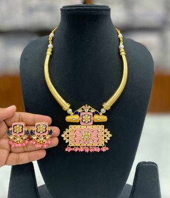 Hasli necklace set with matching earrings meenakari work, kundan stones, gold polish, adjustable drawstring 1