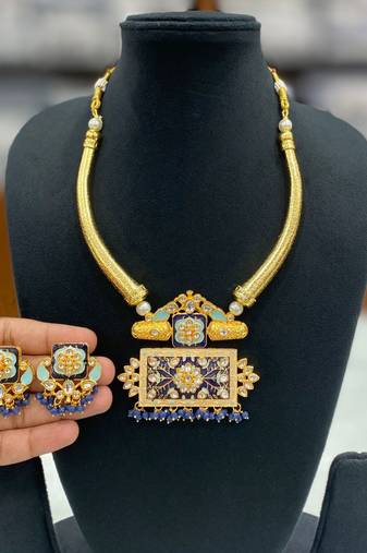Hasli necklace set with matching earrings meenakari work, kundan stones, gold polish, adjustable drawstring