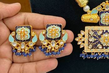Hasli necklace set with matching earrings meenakari work, kundan stones, gold polish, adjustable drawstring 3