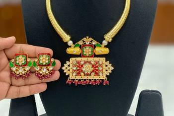 Hasli necklace set with matching earrings meenakari work, kundan stones, gold polish, adjustable drawstring 3