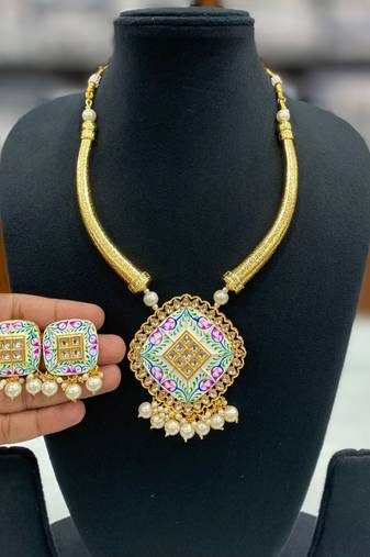Hasli necklace set with matching earrings meenakari work, kundan stones, gold polish, adjustable drawstring