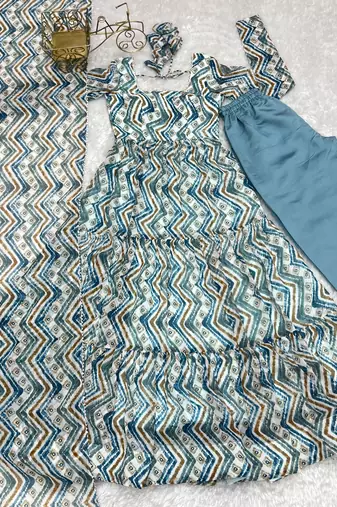 Fox Georgette Zigzag Print Fabric Fully Flair Anarkali Kurti With Dupatta Pent
