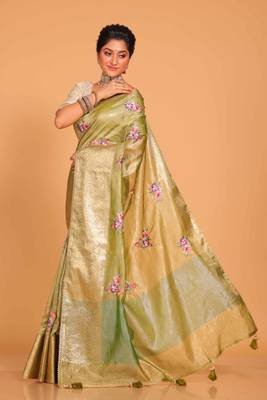 Crush tissue silk with rich border embroidery saree (yellow) 3
