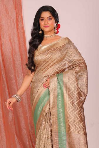Crush tissue silk saree(golden brown)