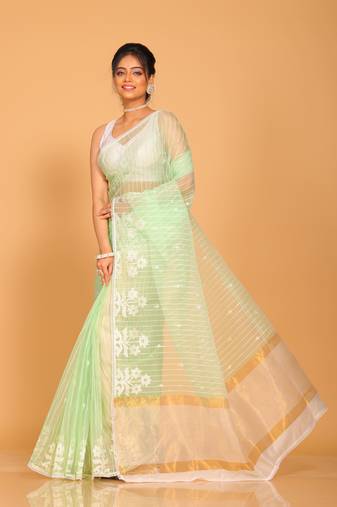 Orzanga stripe embroidery saree (green)