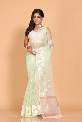 Orzanga stripe embroidery saree (green) 1