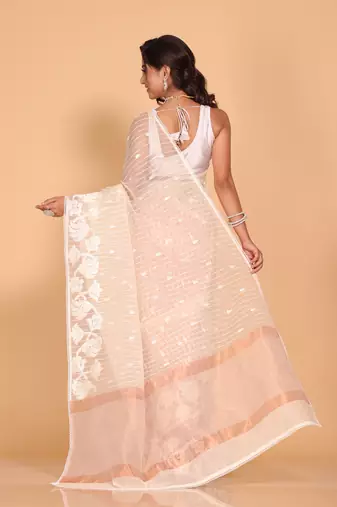 Orzanga stripe embroidery saree (beige)
