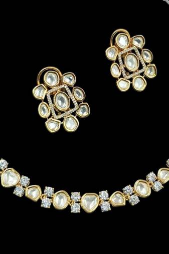 Neacklesh  set .moti  ,kundan