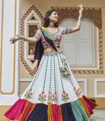 WHITE THREAD EMBROIDERED WITH MIRROR WORK VISCOSE RAYON TRADITIONAL NAVRATRI PARTY WEAR FESTIVAL STITCHED LEHENGA CHOLI