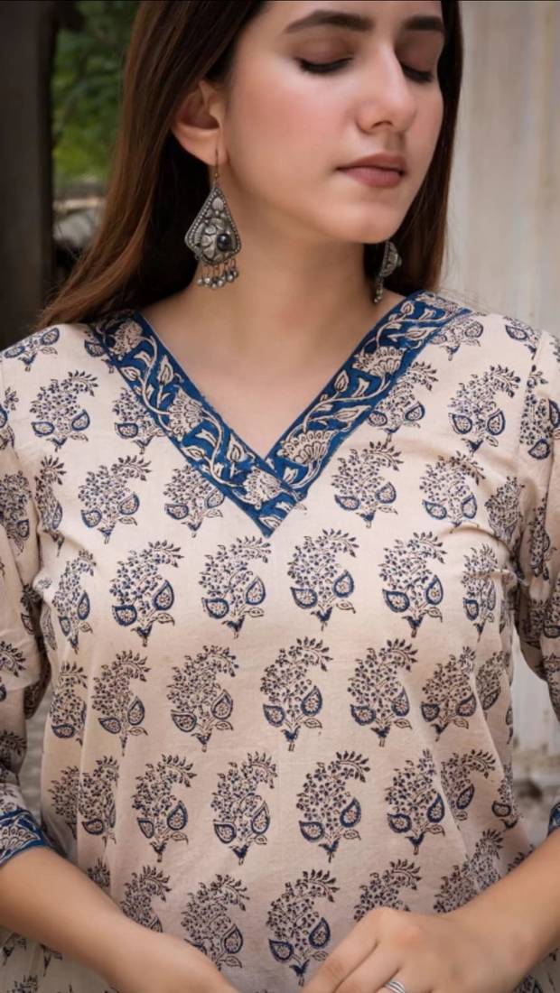 New Beautiful Cream Printed Cotton Top