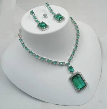 Neacklesh  set moti  kundan 1