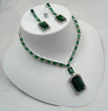 Neacklesh  set moti  kundan 1
