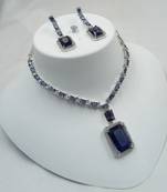 Neacklesh  set .moti  ,kundan