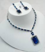 Neacklesh  set .moti  ,kundan