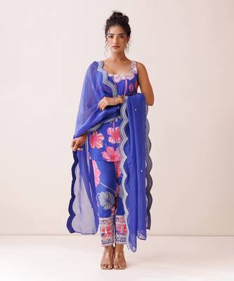 Blue square neck kurta set 2