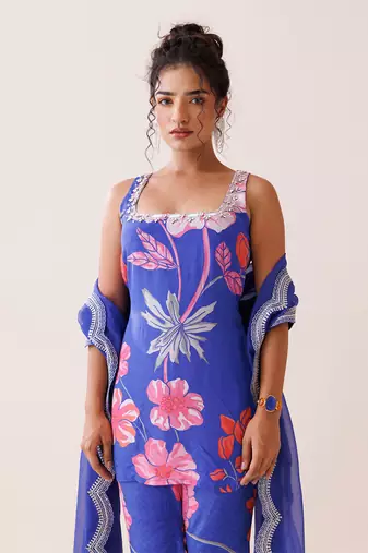 Blue square neck kurta set