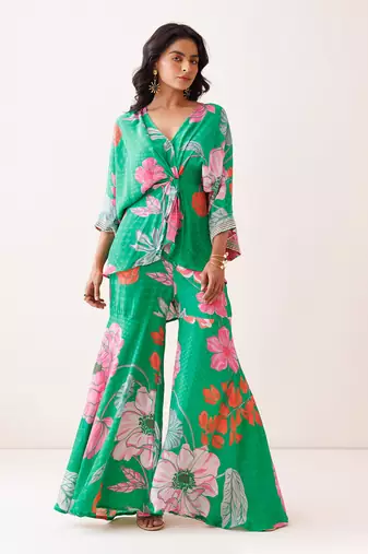 Green crepe co-ord set