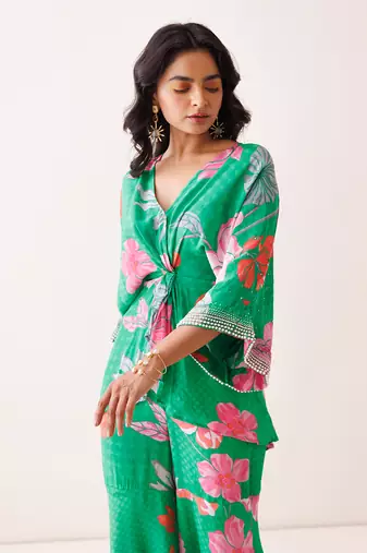 Green crepe co-ord set