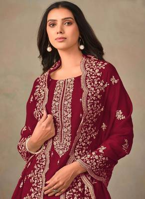Dark red organza resham embroidery straight suits 3