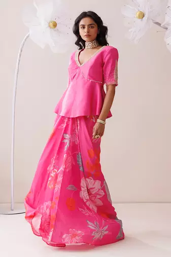 Pink crepe skirt set