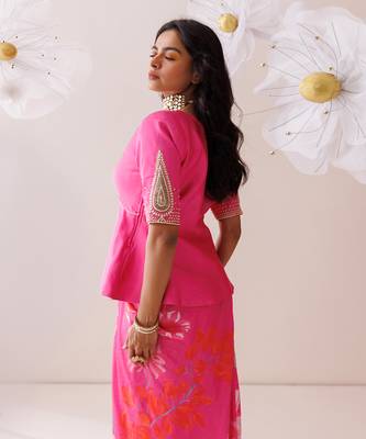 Pink crepe skirt set 4