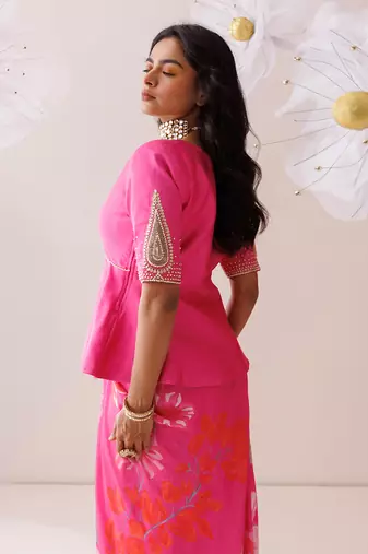 Pink crepe skirt set