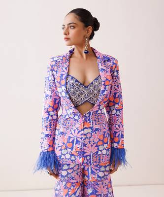 Blue crepe pant set 4