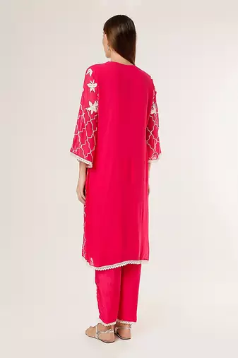 Fuchsia embroidered kurta set