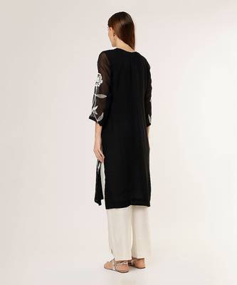 Black embroidered kurta set 2