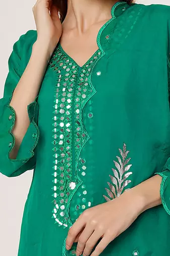 Emerald green organza n silk embriodered kurta set