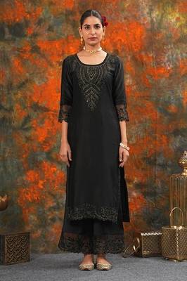 Harshita - black suit set 2